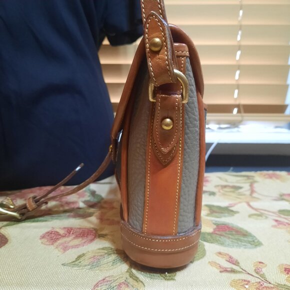 SOLD! Dooney & Bourke Leather Mini Dover Crossbody Vintage Hand Painted - Picture 9 of 16